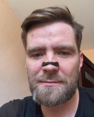 Lukas M.